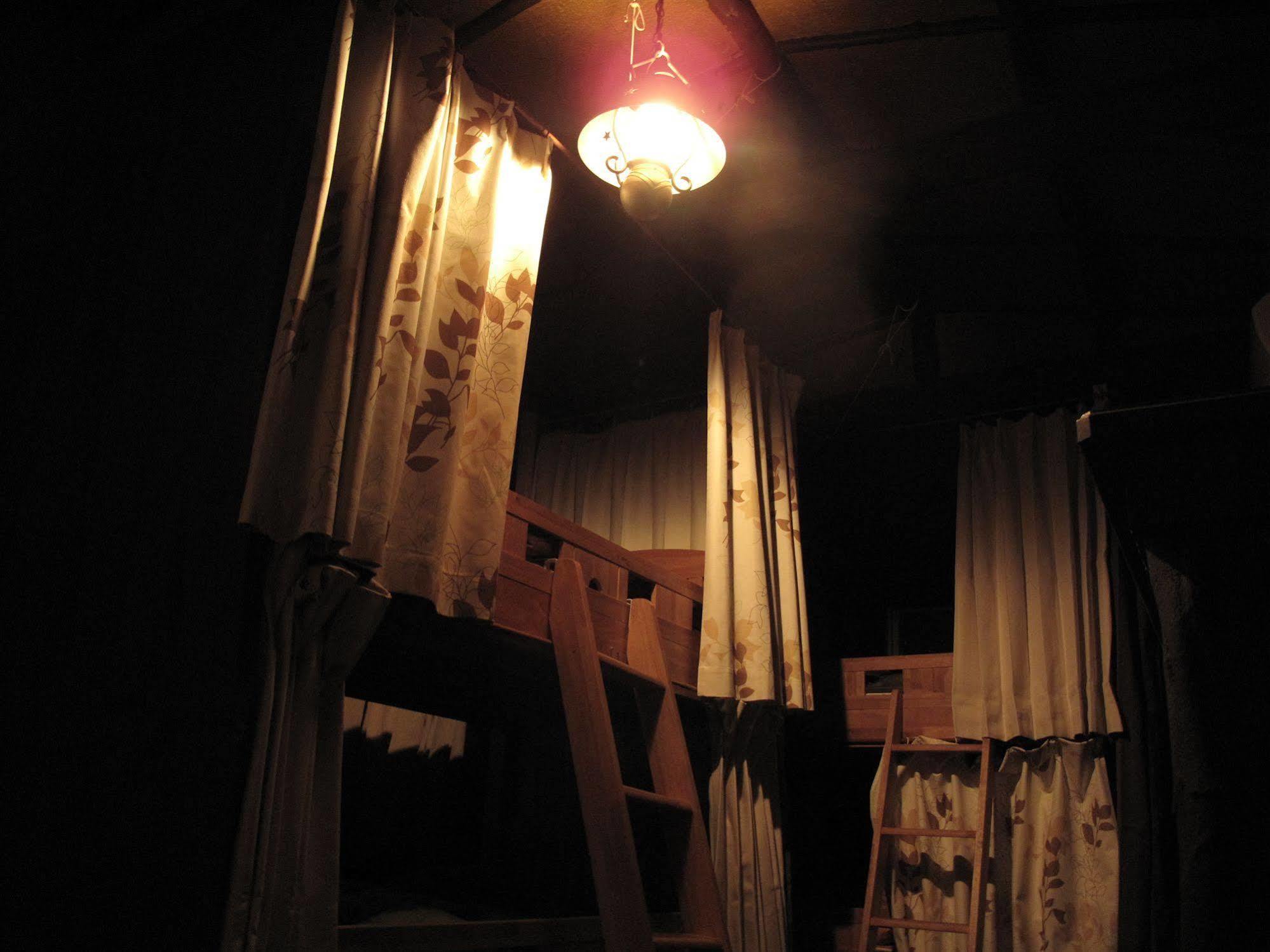 Guesthouse Nara Backpackers Екстер'єр фото